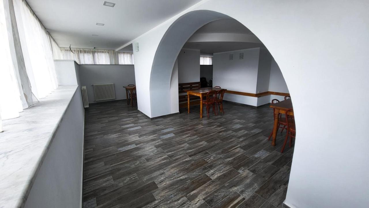 Pensiunea Tesoro Corbeni Exterior foto