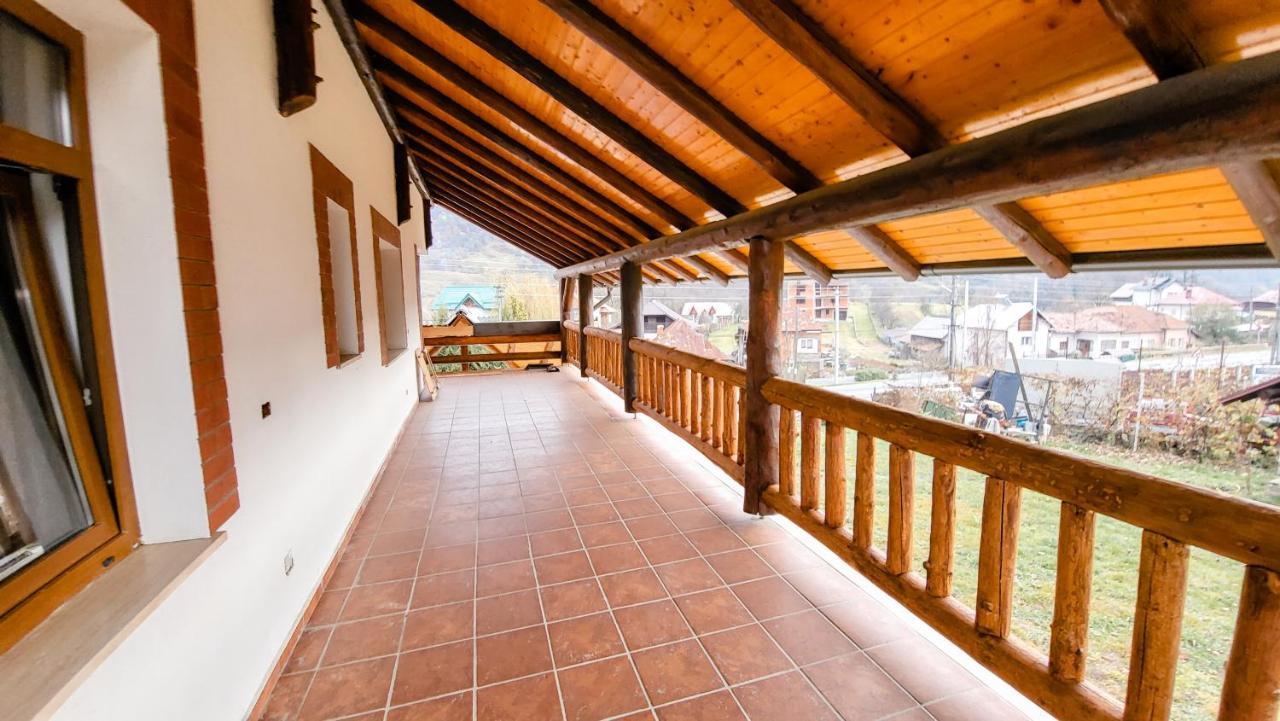 Pensiunea Tesoro Corbeni Exterior foto